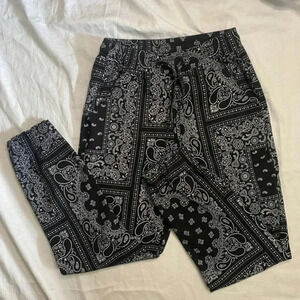 American Bazi Black Bandana High Rise Joggers Size Small